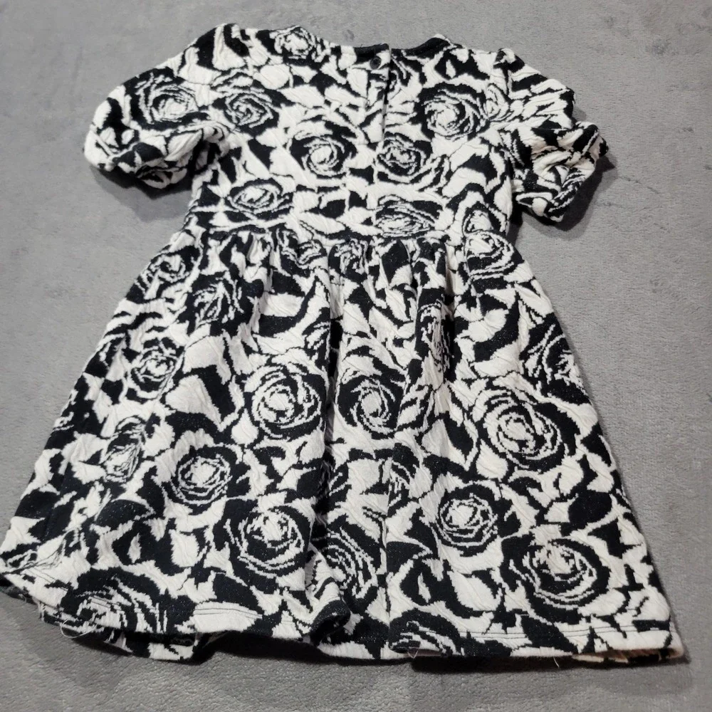 Crazy‎ 8 Girls Dress 4T Black White Floral Rose Jacquard Fit Flare Party